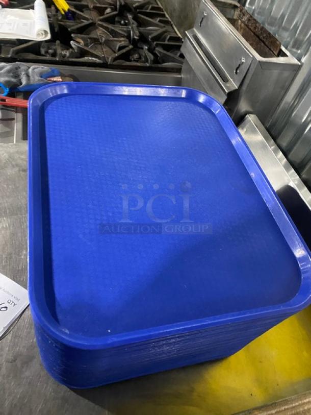 Cambro Commercial Royal Blue 14"x18" Fast-Food Serving Trays! Model: 1418FF! 10X Your Bid! - Image 2 of 4