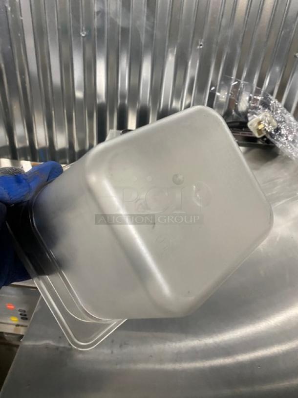 Commercial Clear Polycarbonate Food Pans! 10X Your Bid! - Image 4 of 4
