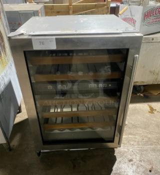 Sub-Zero Commercial Stainless Steel Refrigerated Single Section, Dual Zone Wine Cooler! Model: 424! 115V 1 Phase!