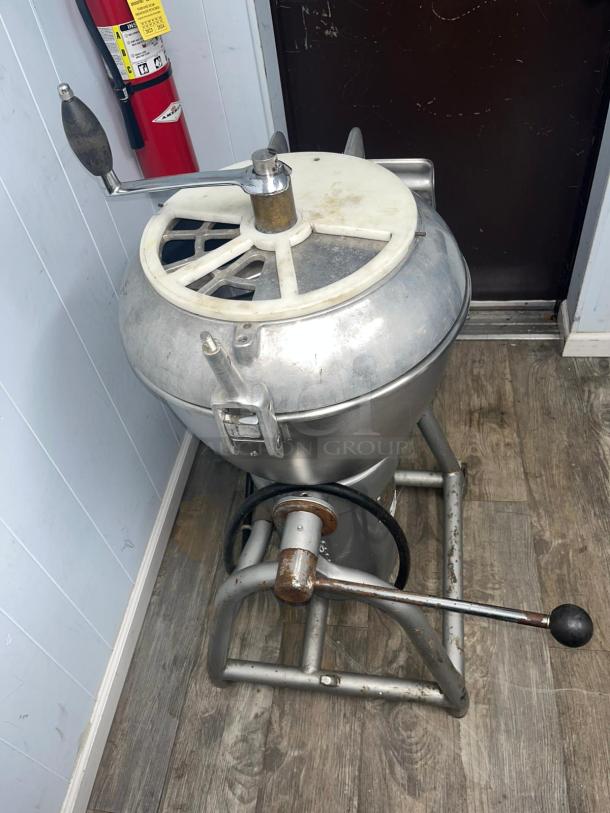 HOBART VCM Vertical Mixer Cutter WITH Steel Bowl - Image 2 of 4