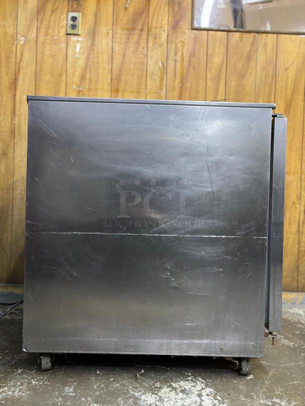 Beverage-Air 27" W Undercounter Refrigerator w/ (1) Sections & (1) Door, 115v - Image 4 of 5