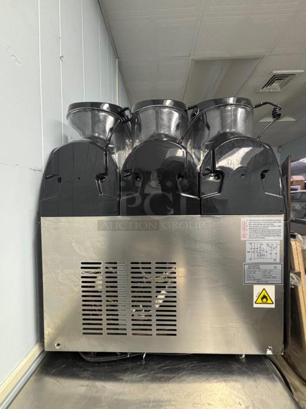 DIAMOND Triple Slushy / Frozen Beverage Dispenser Machine 110V - TESTED & WORKING - Image 3 of 5
