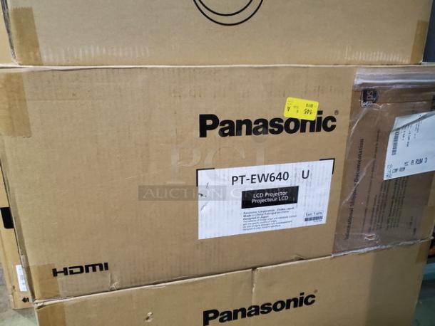 Panasonic PT EW640U LCD Projector! New in box! - Image 4 of 4