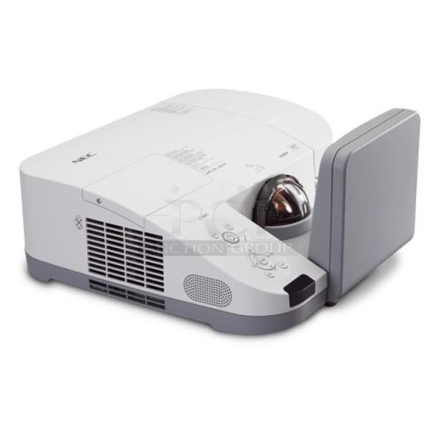 NEC NP-U300X Projector! New in box! - Image 1 of 3