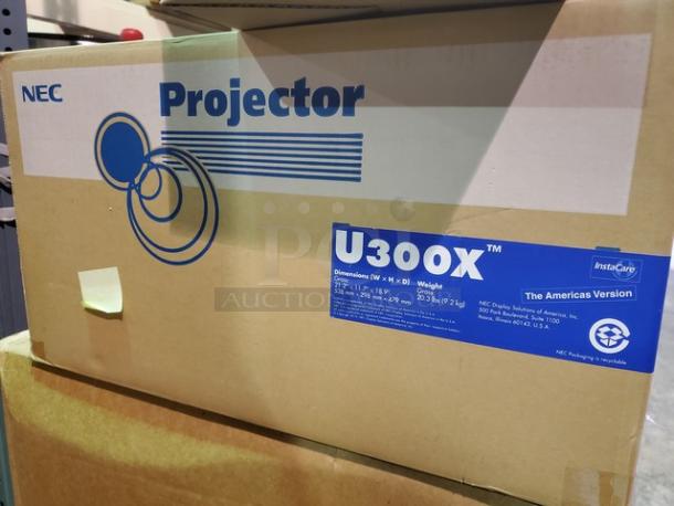 NEC NP-U300X Projector! New in box! - Image 3 of 3