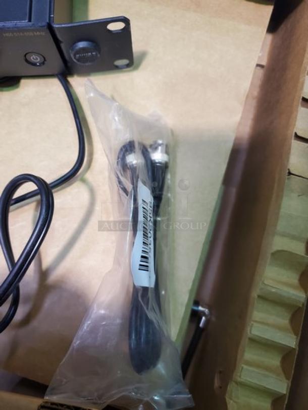 Shure SLXD4D Two-channel Digital Wireless Receiver - H55 Band. Great Condition! - Image 6 of 7