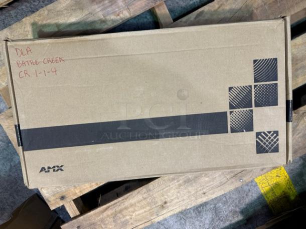 AMX MXD-2000XL-PAN / 20.3" Modero X® Series Wall Mount Touch Panel. NEW! - Image 2 of 6
