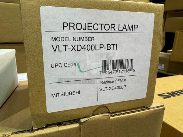 Mitsubishi VLT-XD400LP-BTI Projector Lamp. New! - Image 2 of 2