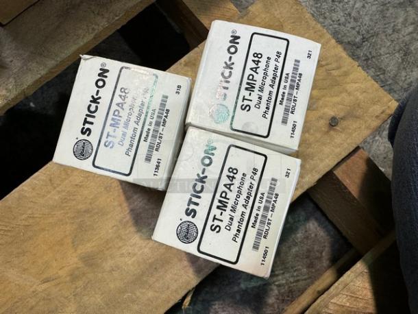 Lot of 3 RDL ST-MPA48 2-Channel Microphone 48 V Phantom Adapter. New! (3xBid) - Image 2 of 3