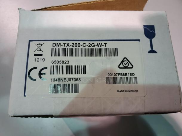 Crestron DM-TX-200-C-2G-W-T Wall Plate DigitalMedia 8G+® Transmitter 200. New! - Image 3 of 4
