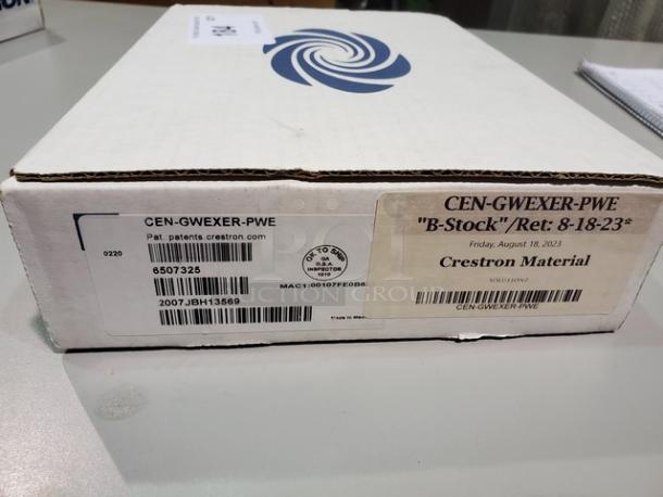 Crestron CEN-GWEXER-PWE infiNET EX® & ER Wireless Gateway w/PoE Injector. New! - Image 4 of 4