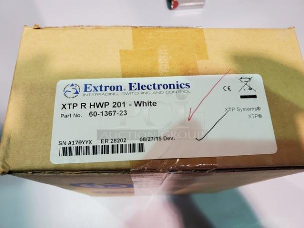 Extron XTP R HWP 201 Receiver with 90° HDMI Connector for Wall-Mounted Displays. New! - Image 3 of 3