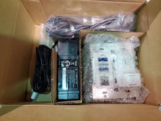 XTP R HWP 201 XTP Receiver with 90° HDMI Connector for Wall-Mounted Displays. New! - Image 4 of 4
