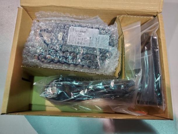 Extron PS 1215 C 12VDC, 1.5A / 70-1174-01 Desktop Power Supply. New! - Image 4 of 4