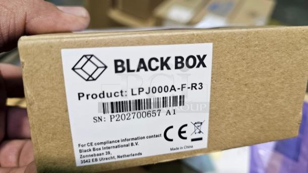 Black Box LPJ000A-F-R3 15.4 Watt PoE Gigabit Ethernet Injector - Image 3 of 3