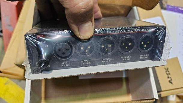 RU-MLD4 Microphone / Line Distribution Amplifier - 1x4. New! - Image 2 of 3