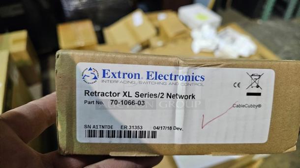 Extron Retractor XL Series /2 Network CAT6; 5 feet (152 cm) - Image 3 of 3