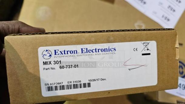 Extron MIX 301 Three Channel Line Level Mixer. New! - Image 2 of 3