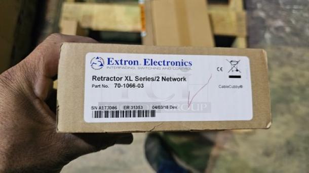 Extron Retractor XL Network	Network CAT6; 5 feet (152 cm) Part Number:	70-1066-03 - Image 2 of 2