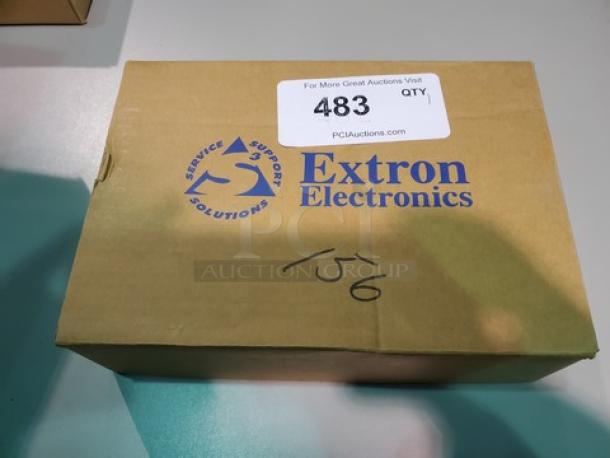 Extron DTP T UWP 4K 232 D	HDMI, VGA Decorator Tx, White – 230 feet (70 m)	Part Number: 60-1755-13 - Image 2 of 5