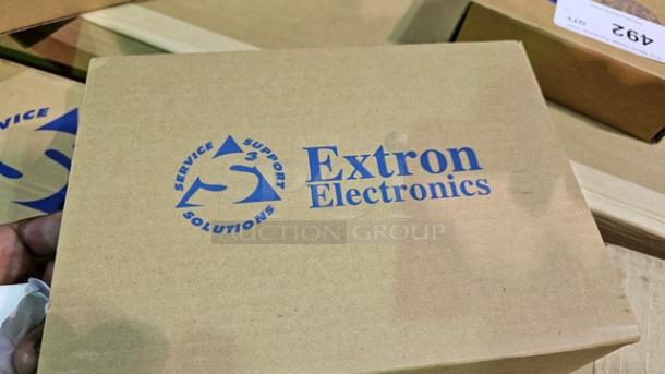 Extron AC+USB 212 UK	UK (1) AC & (2) USB Outlets	Part Number: 60-1384-02 - Image 3 of 3