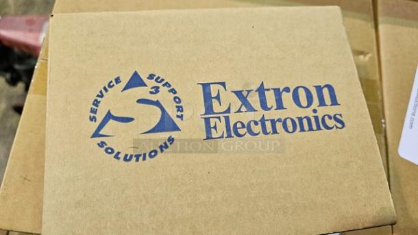 Extron WPD 110 A	WPD 110 A	HDMI w/Audio Captive Screw and Control; White	Part Number: 70-726-63 - Image 3 of 3