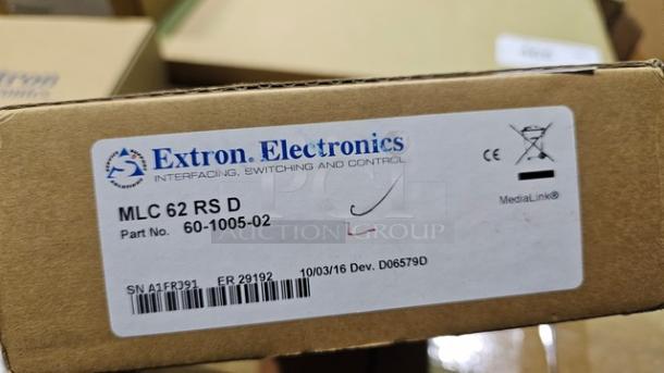 Extron MLC 62 RS D MediaLink Controller with RS-232 Control - Decorator-Style Wallplate - Image 2 of 2