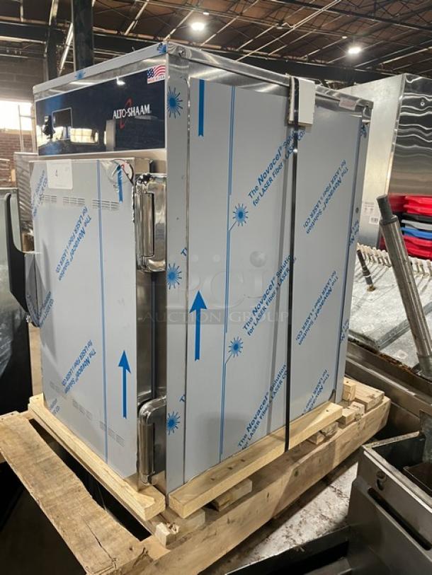 New! Alto-Shaam! Late Model 2022! Halo Heat Series Commercial Stainless Steel 6 Pan Mobile Holding Cabinet! With Built In Pan Holding Racks & Wire Racks! Model: 500-S SN: 3185240-6! 120V 1 Phase! - Image 2 of 8