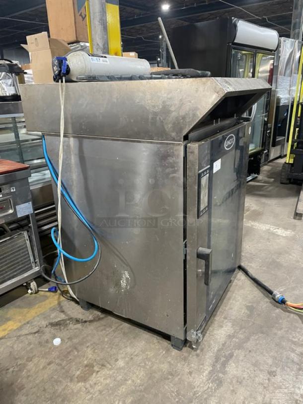 UNOX ChefTop Mind Maps Series Commercial Stainless Steel Electric Powered Combi Convection Oven! With Built In Hood! With Built In Pan Holding Racks & Wire Racks! Model: XAVC-10FS-EPL SN: 2016K0082246! 208-240V 3 Phase! On Legs! - Image 3 of 9