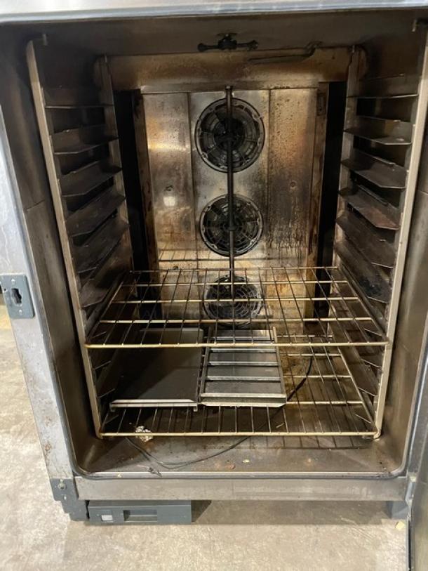 UNOX ChefTop Mind Maps Series Commercial Stainless Steel Electric Powered Combi Convection Oven! With Built In Hood! With Built In Pan Holding Racks & Wire Racks! Model: XAVC-10FS-EPL SN: 2016K0082246! 208-240V 3 Phase! On Legs! - Image 7 of 9