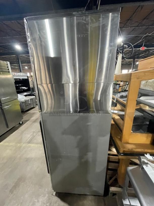 Hoshizaki Commercial Stainless Steel Modular Cresent Cuber Ice Machine Head! Model: KM-500MWH SN: Q03845E!  115-120V 1 Phase! With Hoshizaki Commercial Stainless Steel Ice Dispensing Bin Underneath! Model:  DB-130H SN: Q52291G! 115V 1 Phase! On Legs! - Image 3 of 8