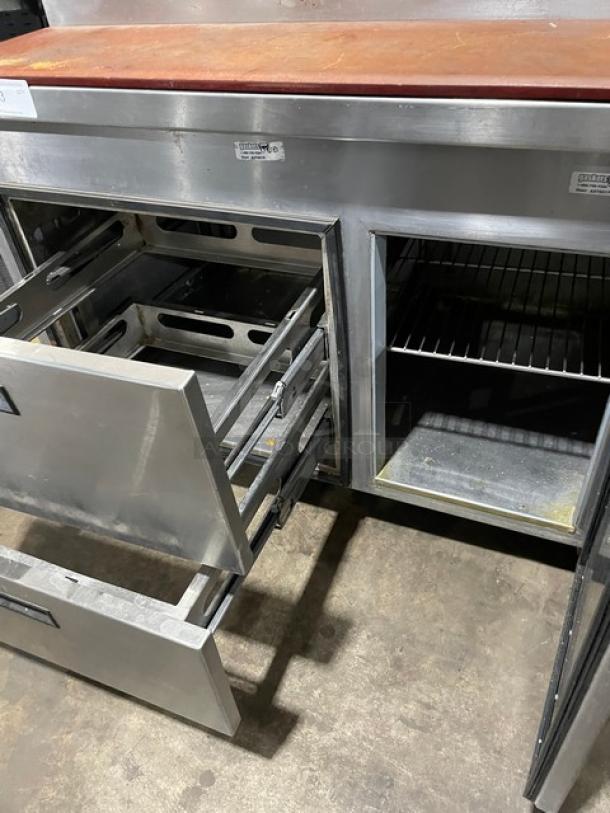 Wasserstrom Commercial Stainless Steel 4 Drawer/Single Door Refrigerated Mega Top Pizza Prep Table! With Wire Rack! With Butcher Block Style Cutting Board! Model: F211-02-43 SN: G197184-011-001! 115V 1 Phase! On Casters! - Image 6 of 11