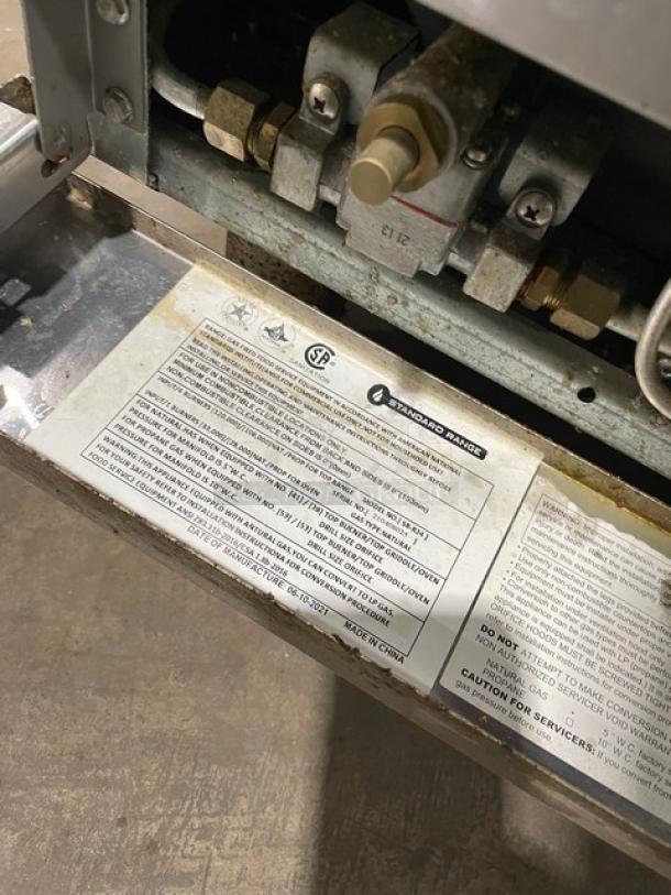 Standard Range! 2021! Commercial Stainless Steel Natural Gas Powered 4 Burner Range & Oven Combo! With Wire Oven Racks! With Back Splash & Overhead Salamander Shelf! Model: SR-R24 SN: 210408025! On Casters! - Image 7 of 8