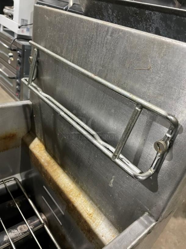 Asber Commercial Stainless Steel Natural Gas Powered Deep Fat Fryer! With Back Splash & Fryer Basket Hanger! On Casters! - Image 7 of 8
