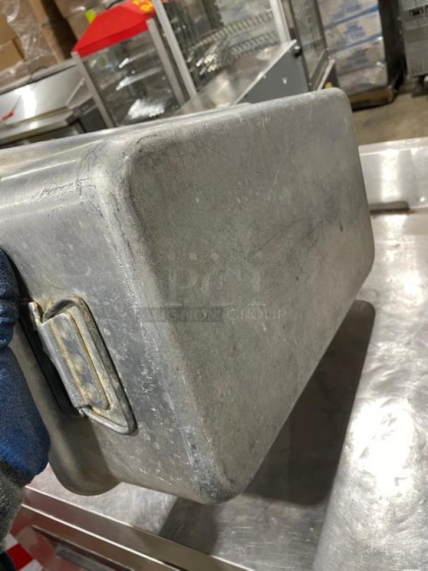 Commercial Aluminum Roasting Tray! With Handles! - Image 4 of 4