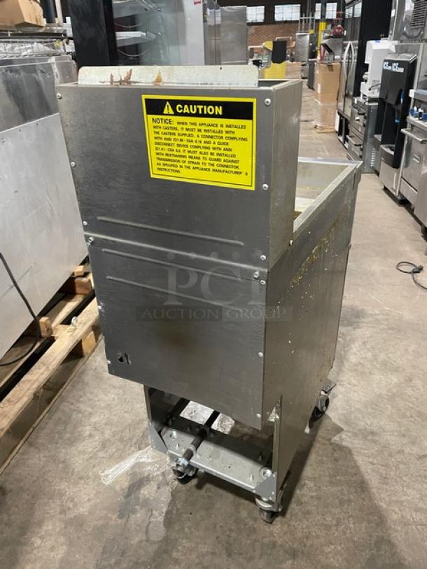 Connerton Commercial Stainless Steel Natural Gas Powered Deep Fat Fryer! With Back Splash & Fryer Basket Hanger! Model: CSG-F4-NAT SN: BK220405175! On Casters! - Image 3 of 8