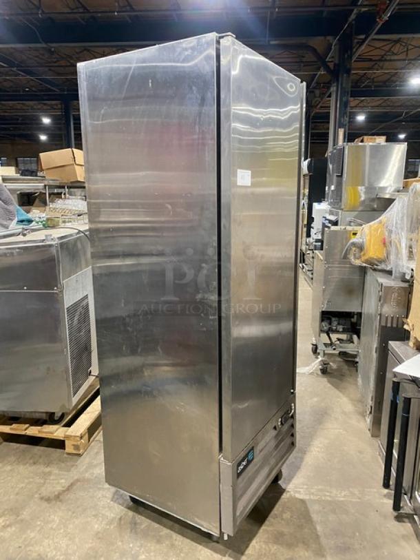 Asber Commercial Stainless Steel Solid Single Door Reach In Refrigerator! With Poly Coated Wire Racks! Model: ARR 17 F HC SN: 8102117905! 115V 1 Phase! On Casters! - Image 4 of 9