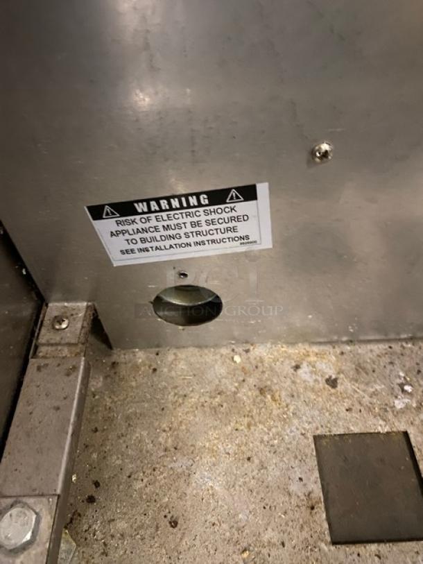 Bakers Pride Cyclone Series Commercial Stainless Steel Electric Powered Single Stack Convection Oven! With Wire Oven Racks! Model: BCO-E1 SN: 5550119080027! 240V 1 Phase! - Image 8 of 8