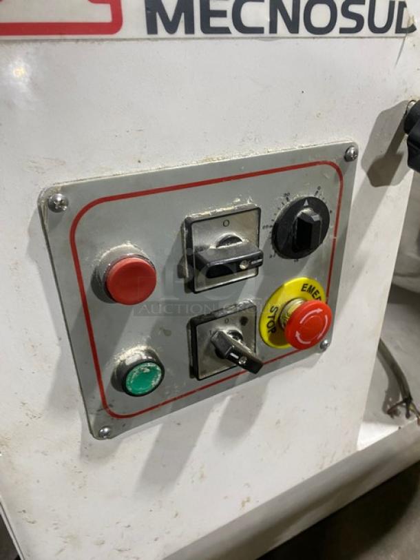 Mecnosud F60 Series Commercial Floor Style Fork Dough Mixer! With Stainless Steel Bowl Guard, Mixing Bowl & Fork! Model: FC60D SN: 60FCD-121! 208V 3 Phase! - Image 5 of 8