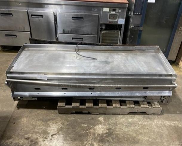 Wolf Commercial Stainless Steel Natural Gas Powered 72" Mirror Shine Polished Top Flat Griddle! With Thermostatic Controls! - Image 1 of 7