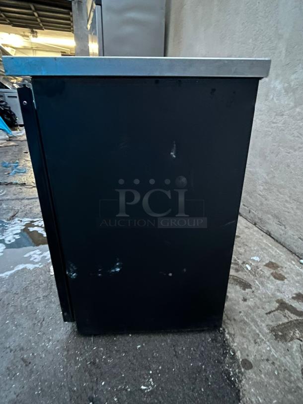 Omcan Back Bar Refrigerator - 3 Swinging Glass Doors, Black, 115v - Image 4 of 4