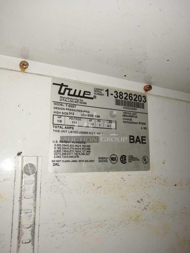 True 27" One Section Commercial Combo Refrigerator Freezer - Right Hinge Solid Doors, Dual Temp, 115v - Image 6 of 7