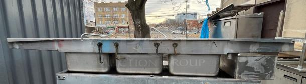 Triple Stainless Steel Sink - Image 4 of 4