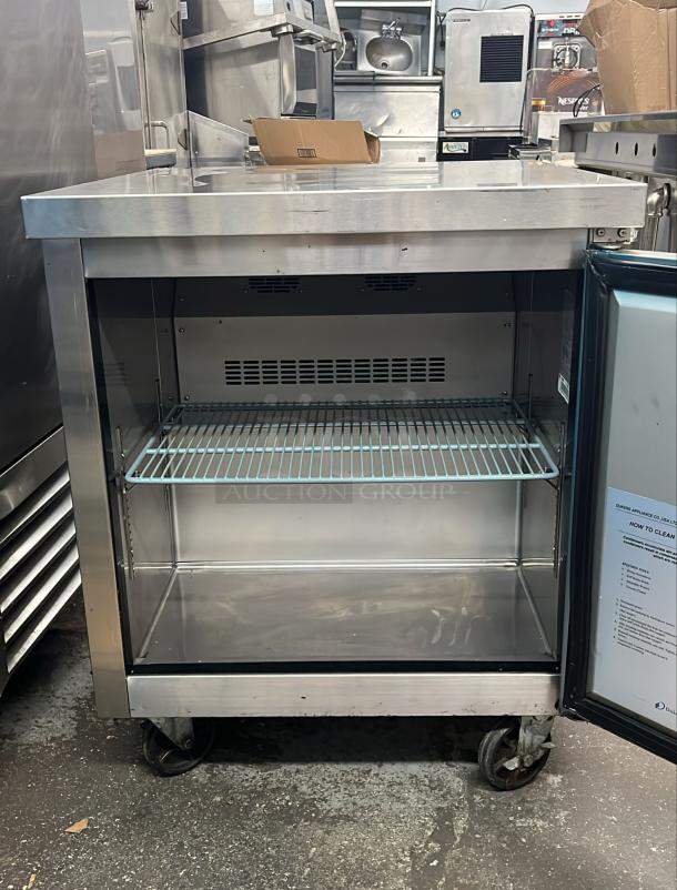 Dukers Undercounter Refrigerator in Stainless Steel DUC29R TESTED AND WORKING - Image 2 of 5