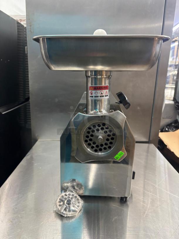 Prepline MC22 #22 HUB 1.5 HP Meat Grinder - Image 4 of 6