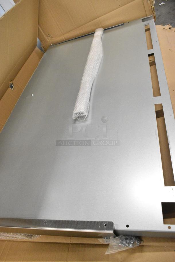 BRAND NEW! Migali C-RO8-LP Stainless Steel Commercial Propane Gas Powered 8 Burner Range w/ 2 Ovens and Back Splash on Commercial Casters. 184,000 BTU. Serial C-RO8-LPUSB200322081200920002 - Image 3 of 12