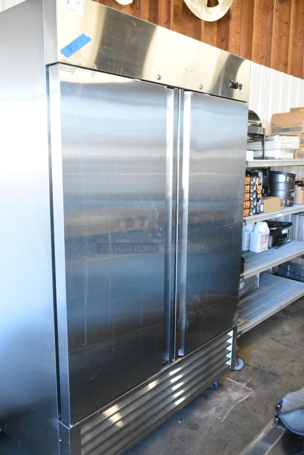 BRAND NEW! Javar STH49BR Stainless Steel Commercial 2 Door Reach In Cooler w/ Poly Coated Racks on Commercial Casters. 115 Volts, 1 Phase. Serial ST2300201ST54R22A001. Tested and Working! - Image 2 of 8