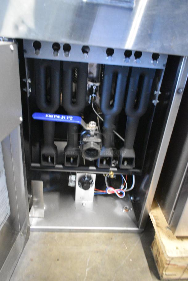 BRAND NEW! 2022 Migali C-F50-NG Stainless Steel Commercial Natural Gas Powered Deep Fat Fryer w/ 2 Metal Fry Baskets. 136,000 BTU. Serial C-F50-NGUSB100322081000920023 - Image 6 of 7