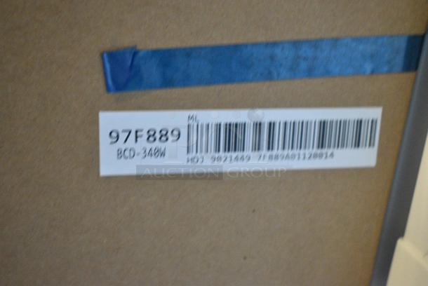 BRAND NEW! Migali BCD-340W MH-12 Cooler w/ Freezer. 115 Volts, 1 Phase. Serial 7F889A01120014. Tested and Working! - Image 3 of 3