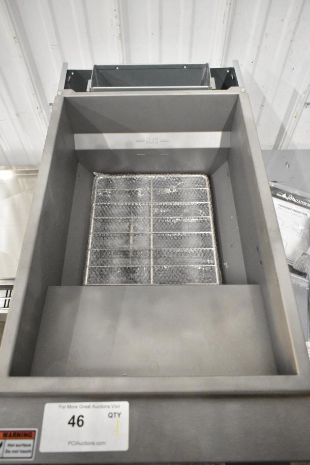 BRAND NEW SCRATCH AND DENT! Vulcan LG300-6 Stainless Steel Commercial Floor Style Propane Gas Powered Deep Fat Fryer w/ 2 Metal Fry Baskets. 90,000 BTU. - Image 4 of 6